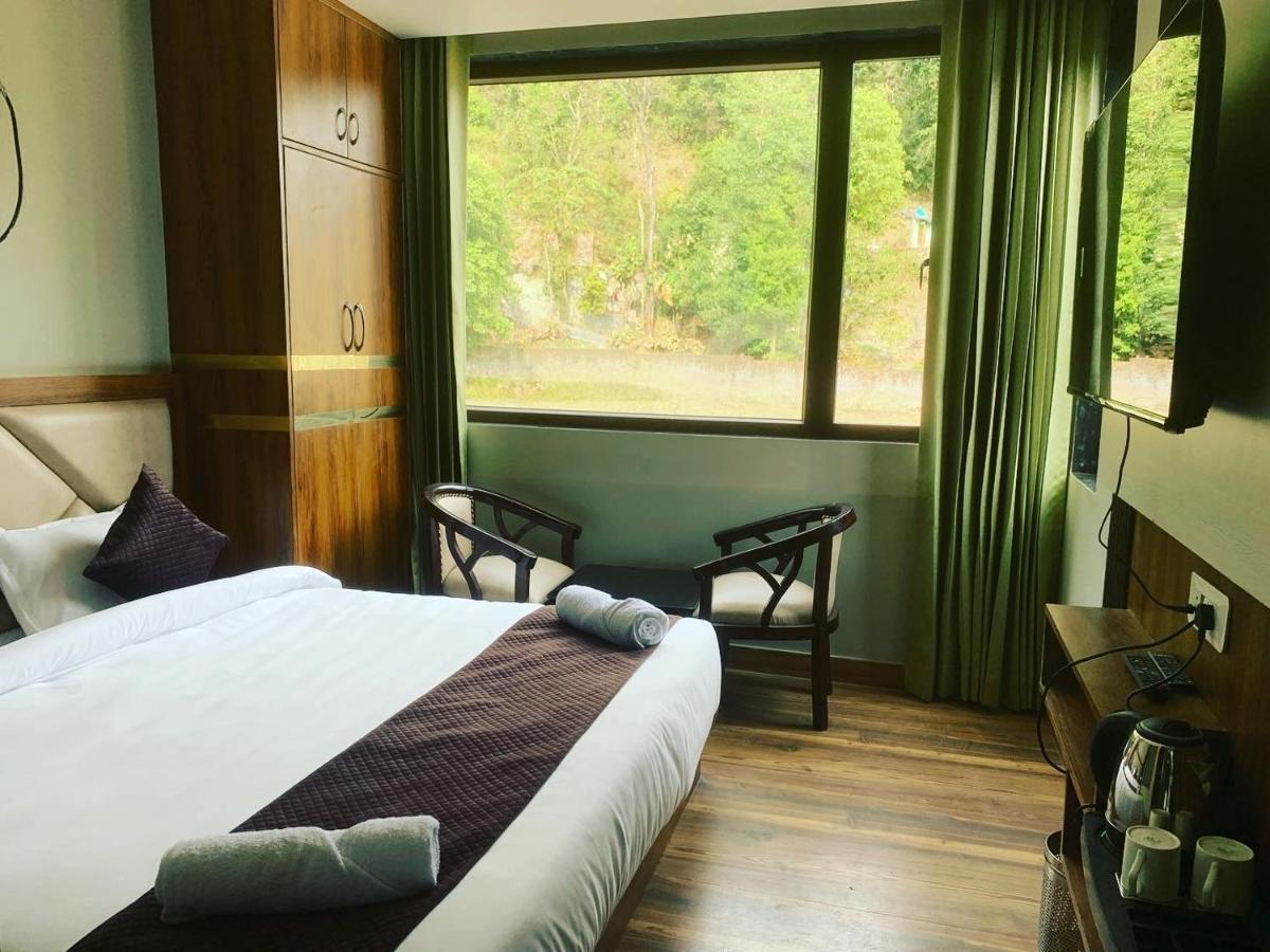 Hotel & Hostel Vimal Ganga Rishikesh Ngoại thất bức ảnh
