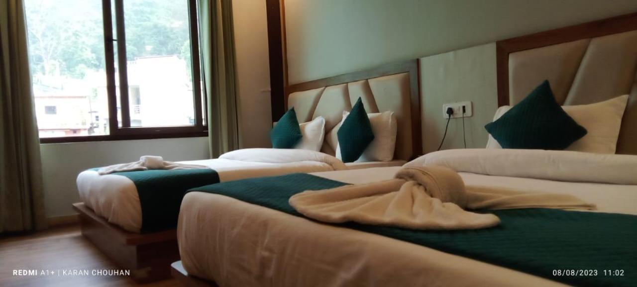 Hotel & Hostel Vimal Ganga Rishikesh Ngoại thất bức ảnh