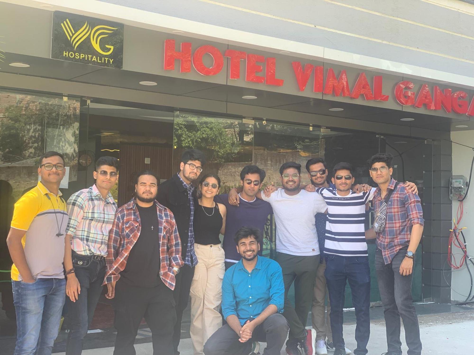 Hotel & Hostel Vimal Ganga Rishikesh Ngoại thất bức ảnh