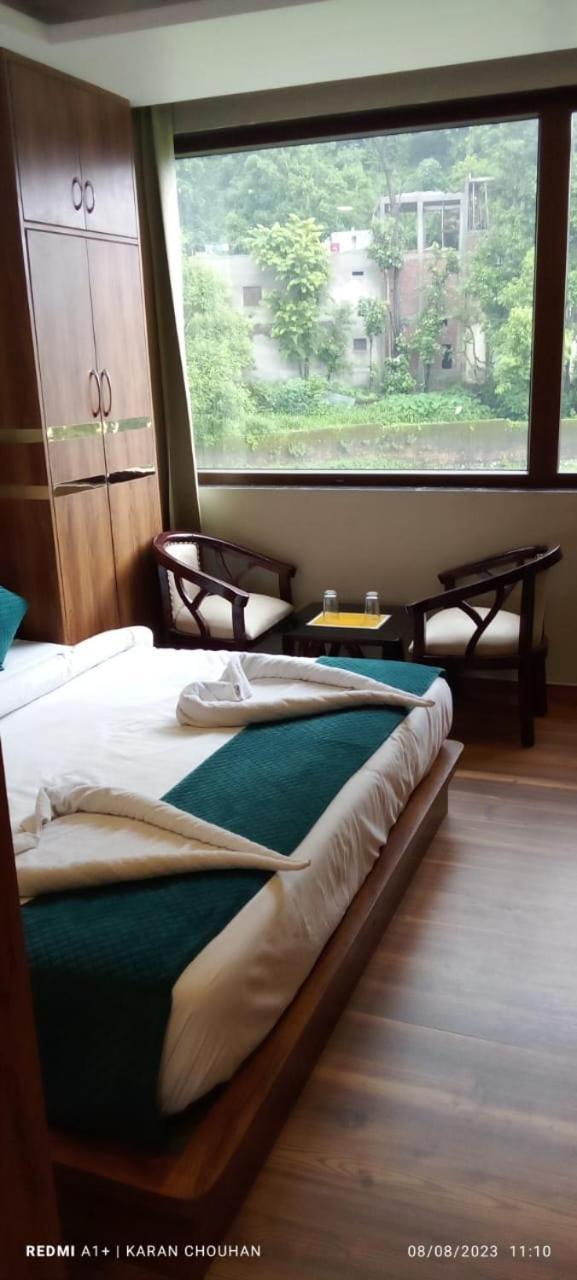 Hotel & Hostel Vimal Ganga Rishikesh Ngoại thất bức ảnh