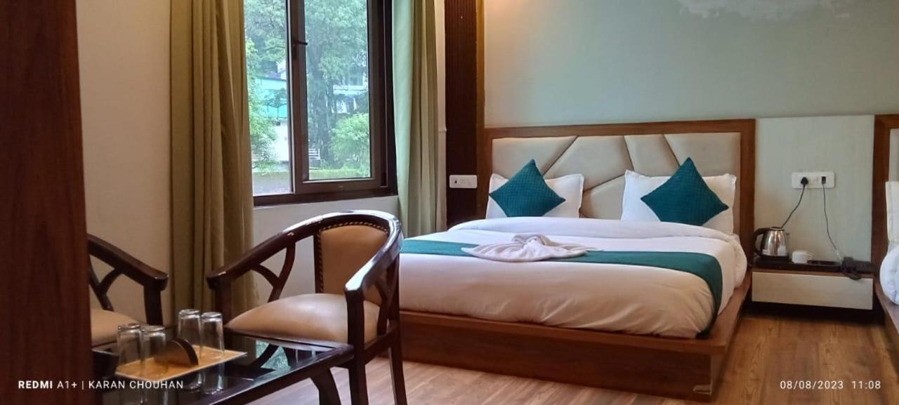 Hotel & Hostel Vimal Ganga Rishikesh Ngoại thất bức ảnh
